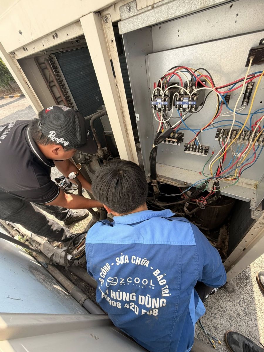 Sửa Máy Lạnh Công Nghiệp KCN Hiệp Phước - Điện Lạnh Đại Hùng Dũng Đội Ngũ Kỹ Thuật
