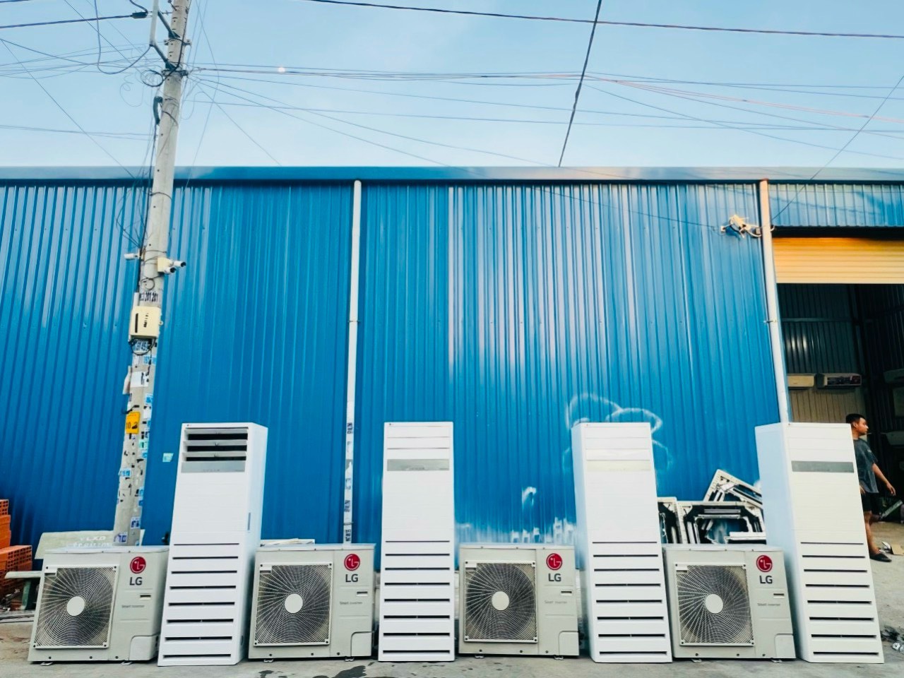 Thanh Lý Máy Lạnh Tủ Đứng Giá Rẻ - Lô LG Smart Inverter Tại Điện Lạnh Đại Hùng Dũng