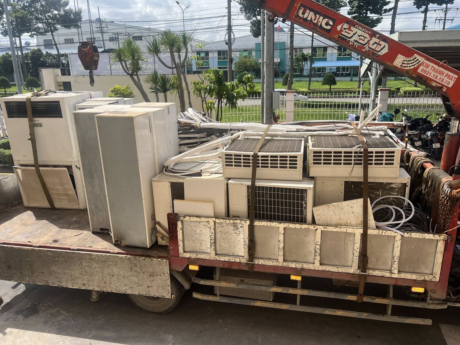 Thu Mua Máy Lạnh Cũ Long Thành